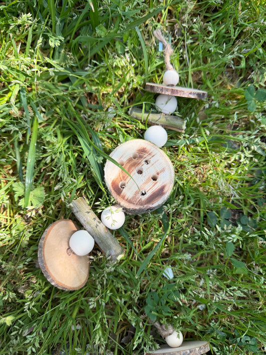 Mini foraging twist